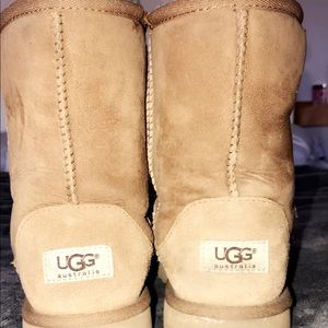 Authentic Ugg Boots